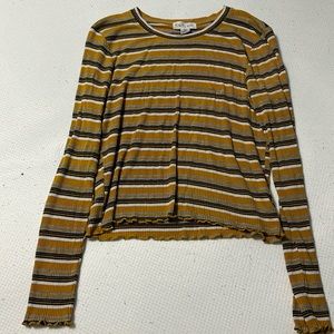 Long sleeve top